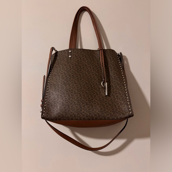 Calvin Klein tote bag monogram with silver studs on both sides - Picture 1 of 9